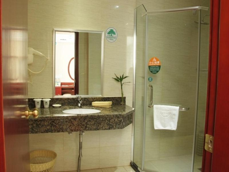 Greentree Inn Zhejiang Zhoushan Shenjiamen Middle Donghai Road Shell Hotel Eksteriør billede
